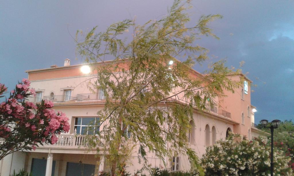 Ciudad Del Renacimiento Hotel Baeza Luaran gambar